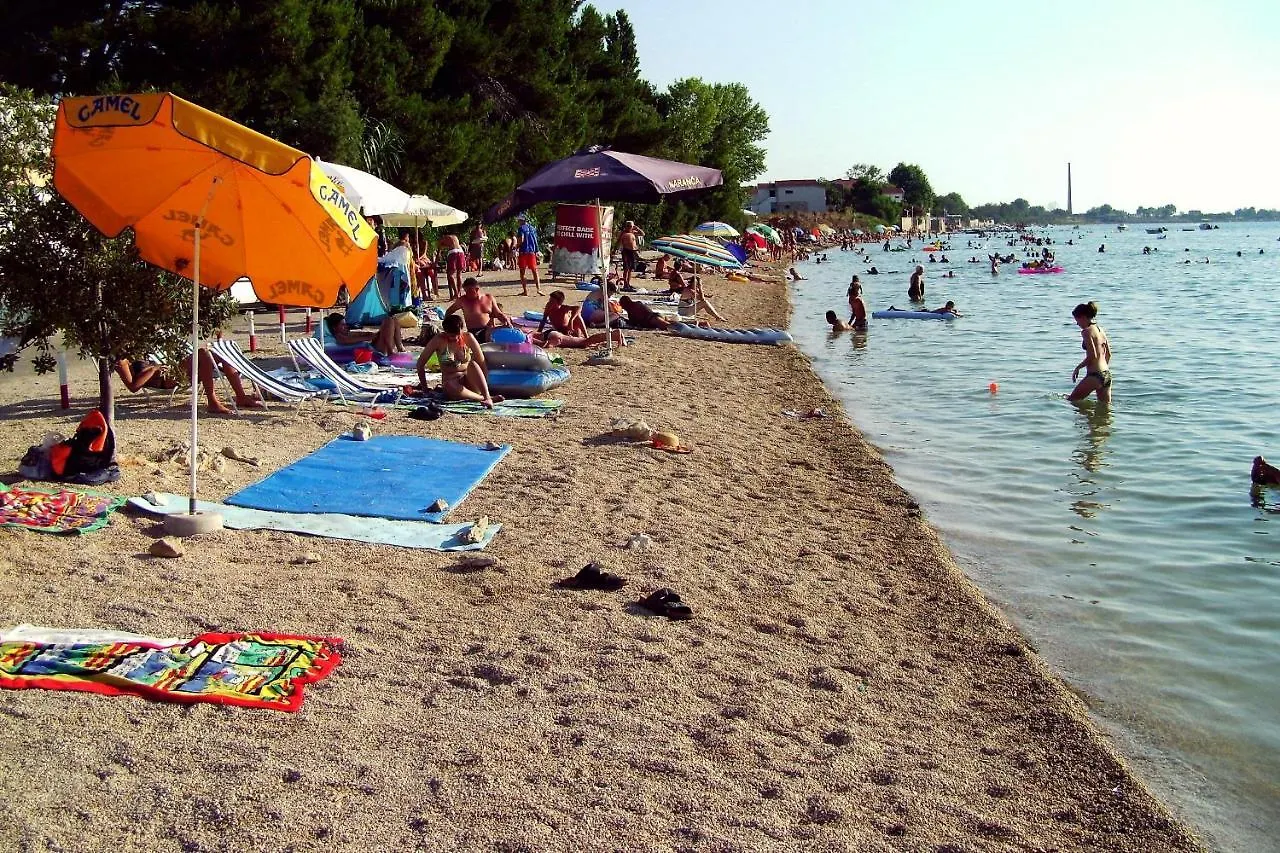Apartments By The Sea Vrsi - Mulo, Zadar - 12519