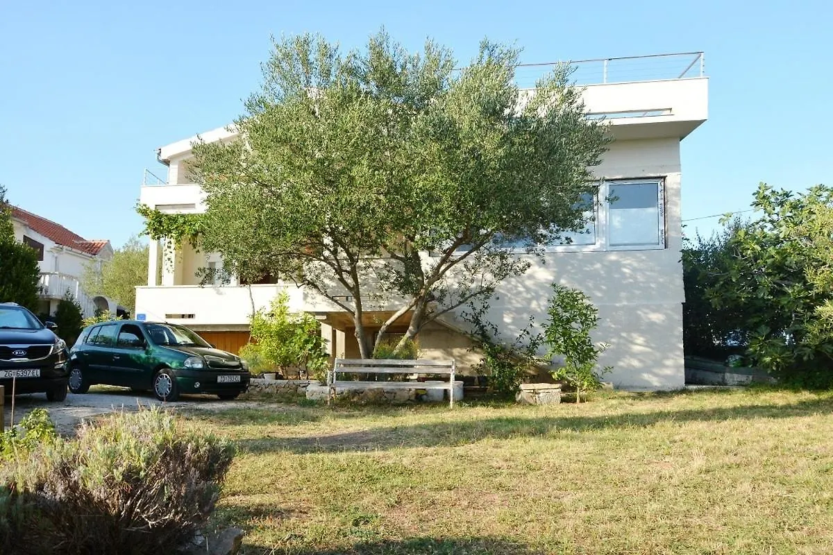 Apartments By The Sea Vrsi - Mulo, Zadar - 12519