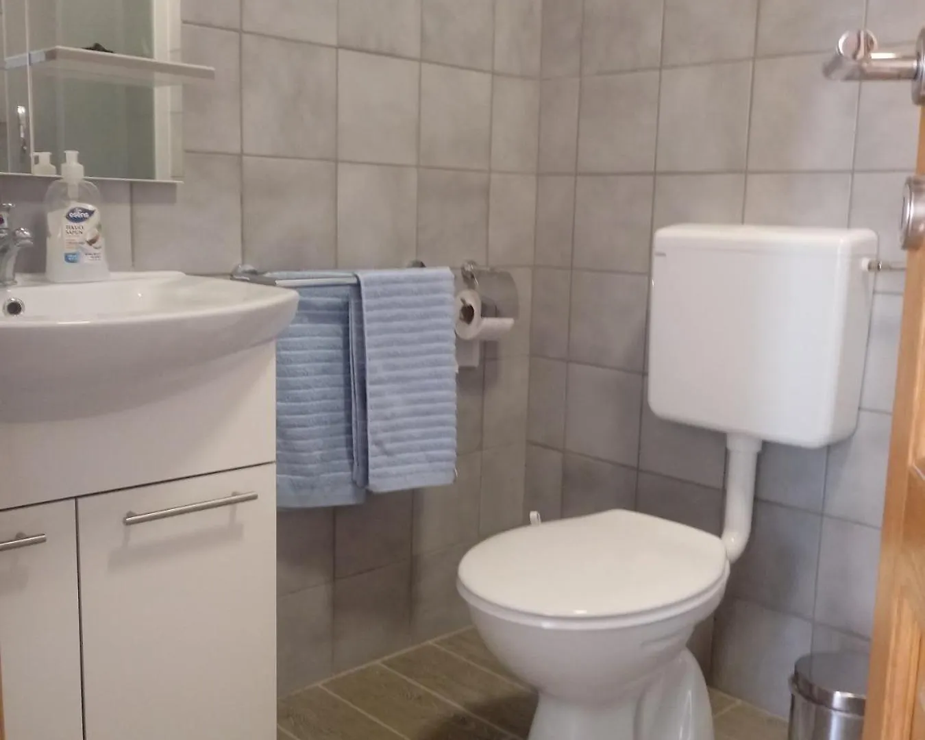Apartments By The Sea Vrsi - Mulo, Zadar - 12519 Croatia