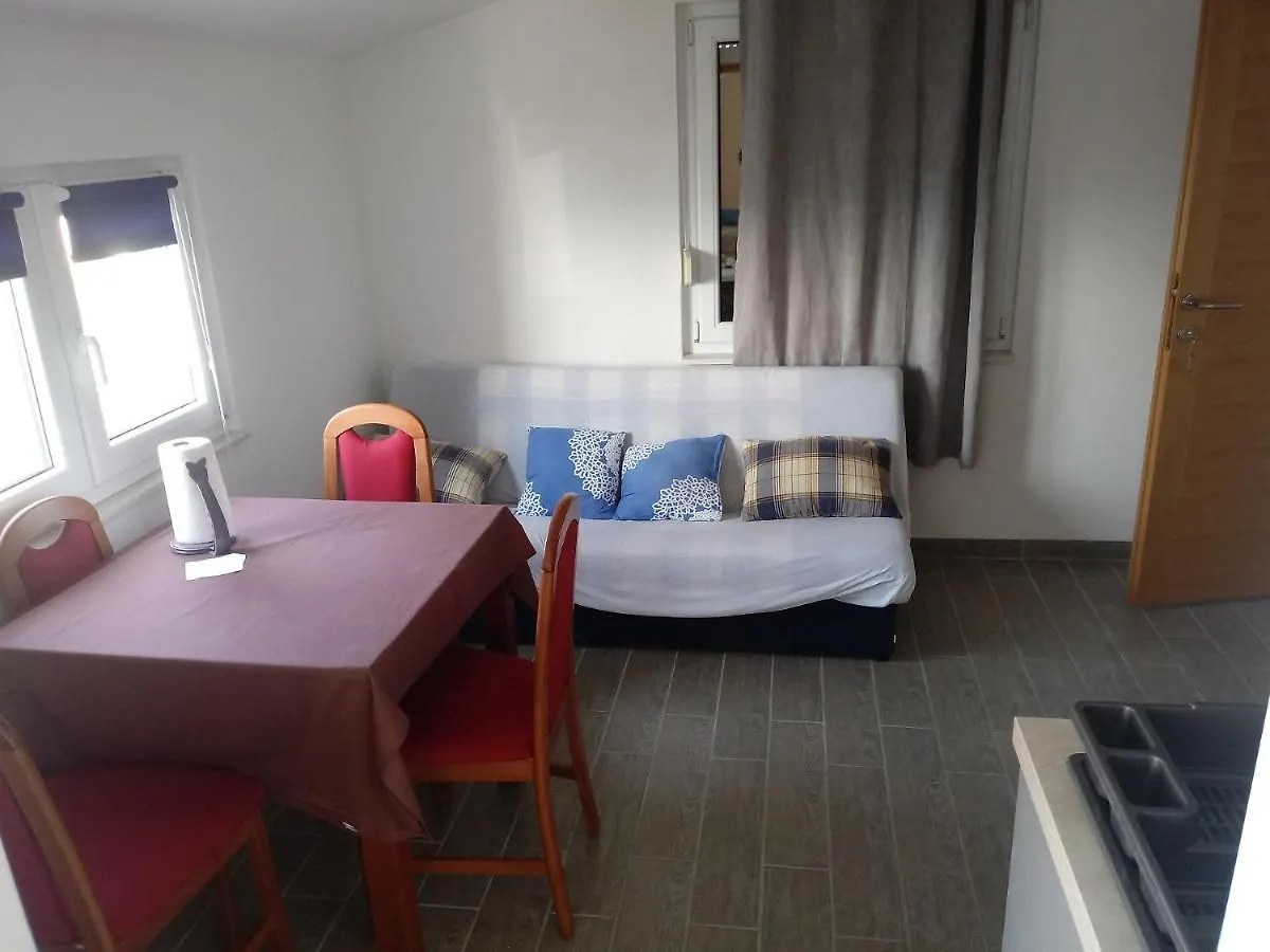Apartments By The Sea Vrsi - Mulo, Zadar - 12519