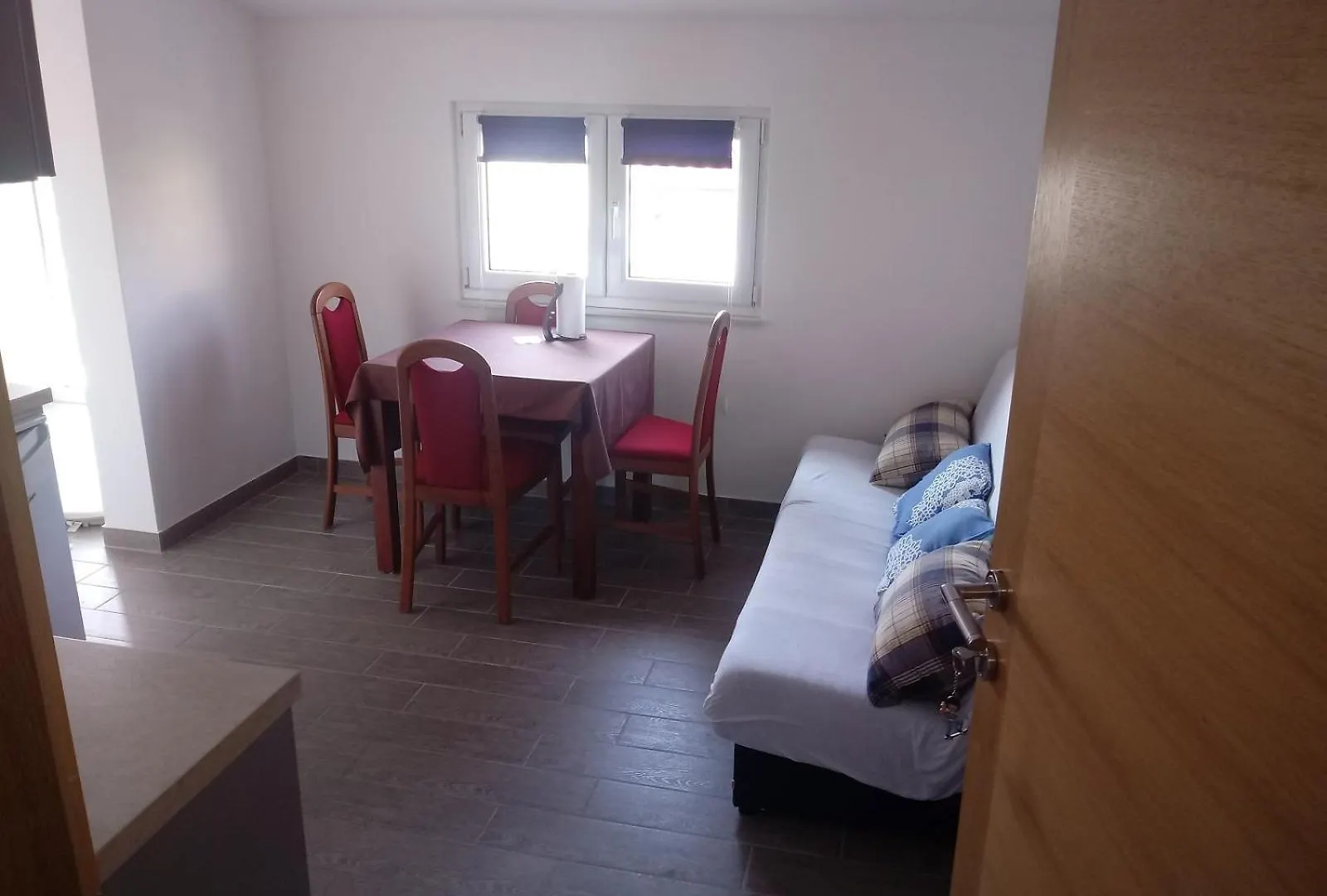 Apartments By The Sea Vrsi - Mulo, Zadar - 12519